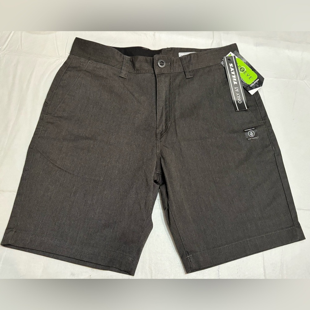 Volcom Frickin Cross Shred Static Hybrid Shorts/ Modern Fit - Charcoal Men’s 31”